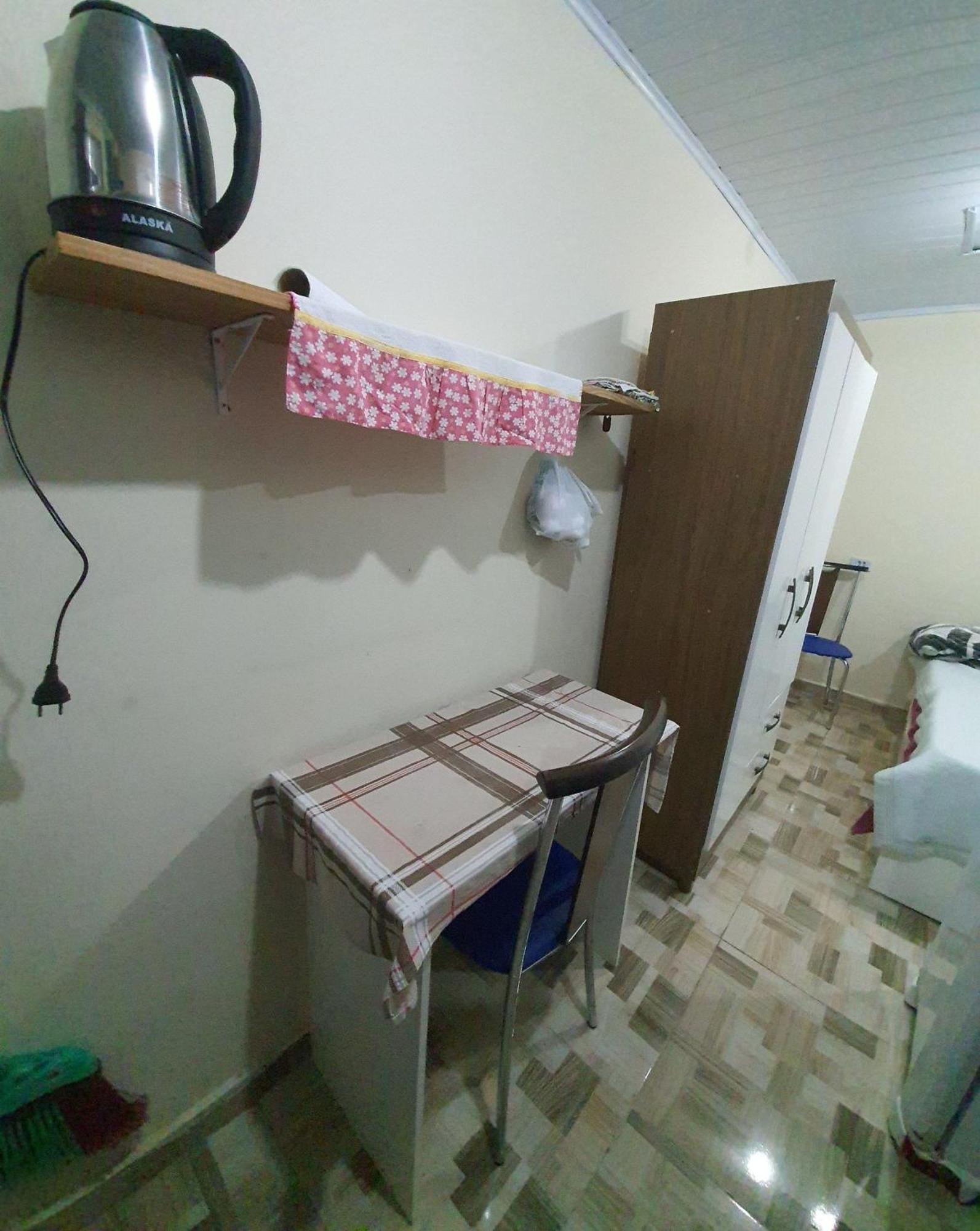 Kitnets Aconchegantes Proximo Ao Shopping Apartment Curitiba Bagian luar foto