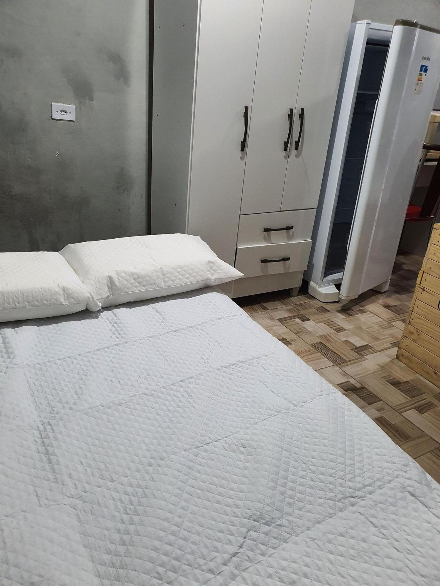 Kitnets Aconchegantes Proximo Ao Shopping Apartment Curitiba Bagian luar foto